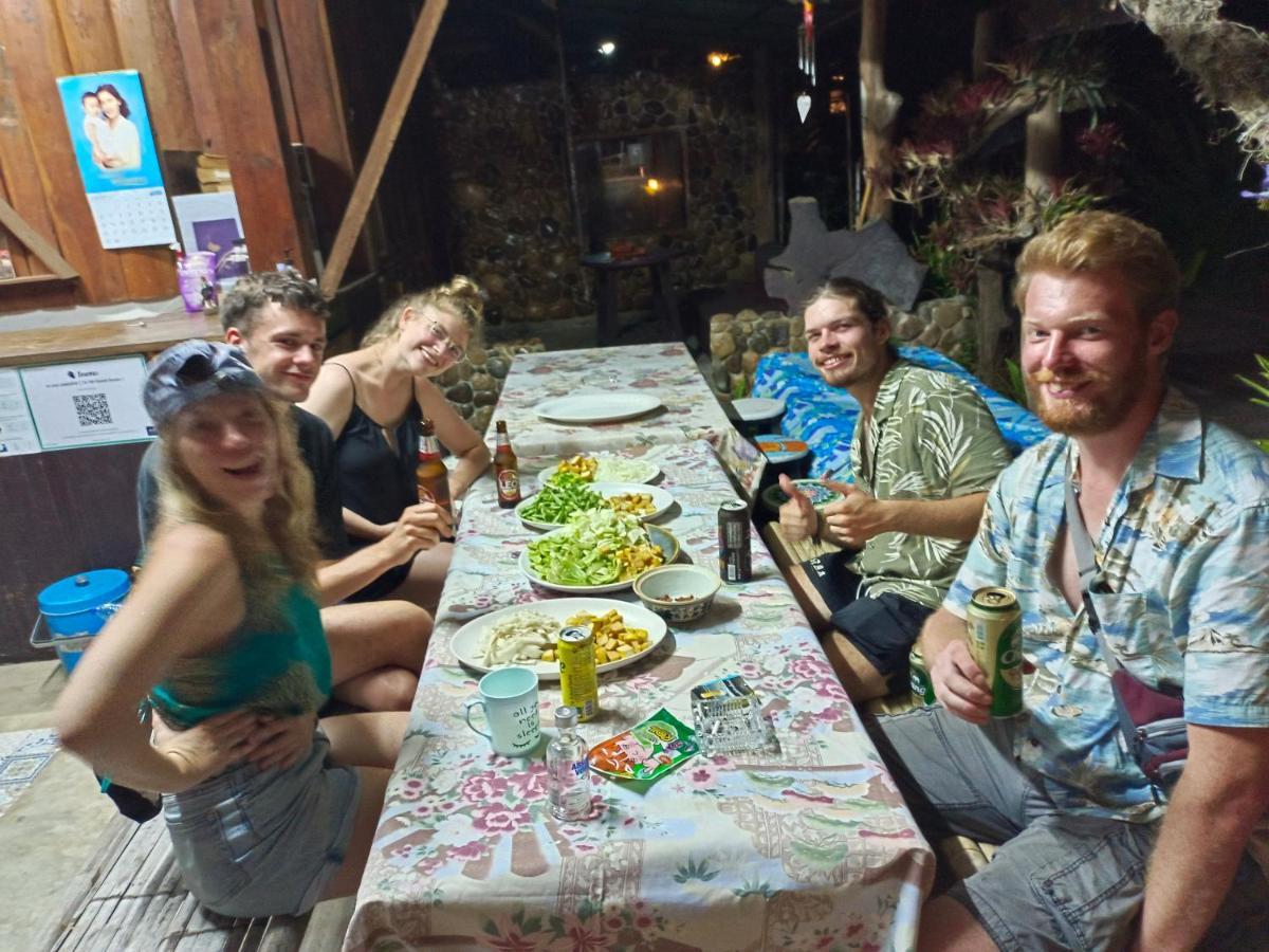 Sunny Tayai Hostel Pai Esterno foto
