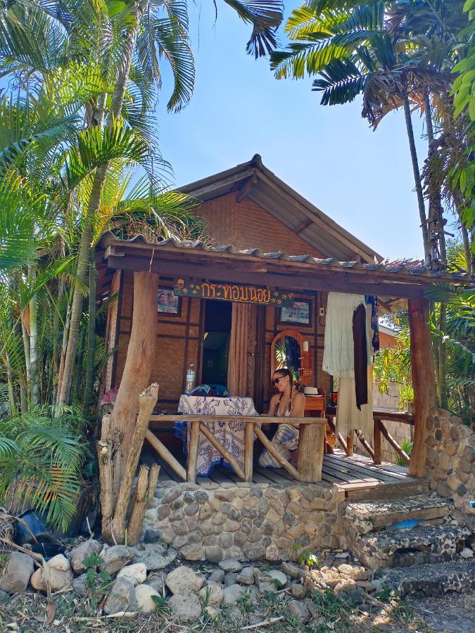 Sunny Tayai Hostel Pai Esterno foto